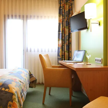 Stadt-gut-hotel Filderhotel ホテル 3*