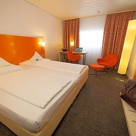 فندق Stadt-gut-hotel Filderhotel 3*