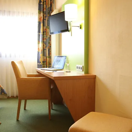 فندق Stadt-gut-hotel Filderhotel اوستفيلدن