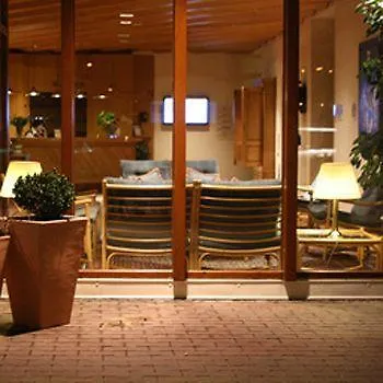 Stadt-gut-hotel Filderhotel 3*