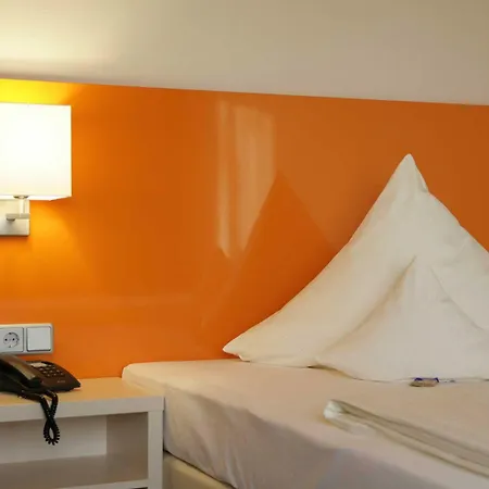 Stadt-gut-hotel Filderhotel 오스트필던